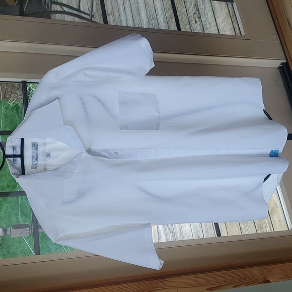 Last Chance Editions by Van Heusen Single Stitch SSlv White Sz 15.5 Shirt - Picture 8 of 11